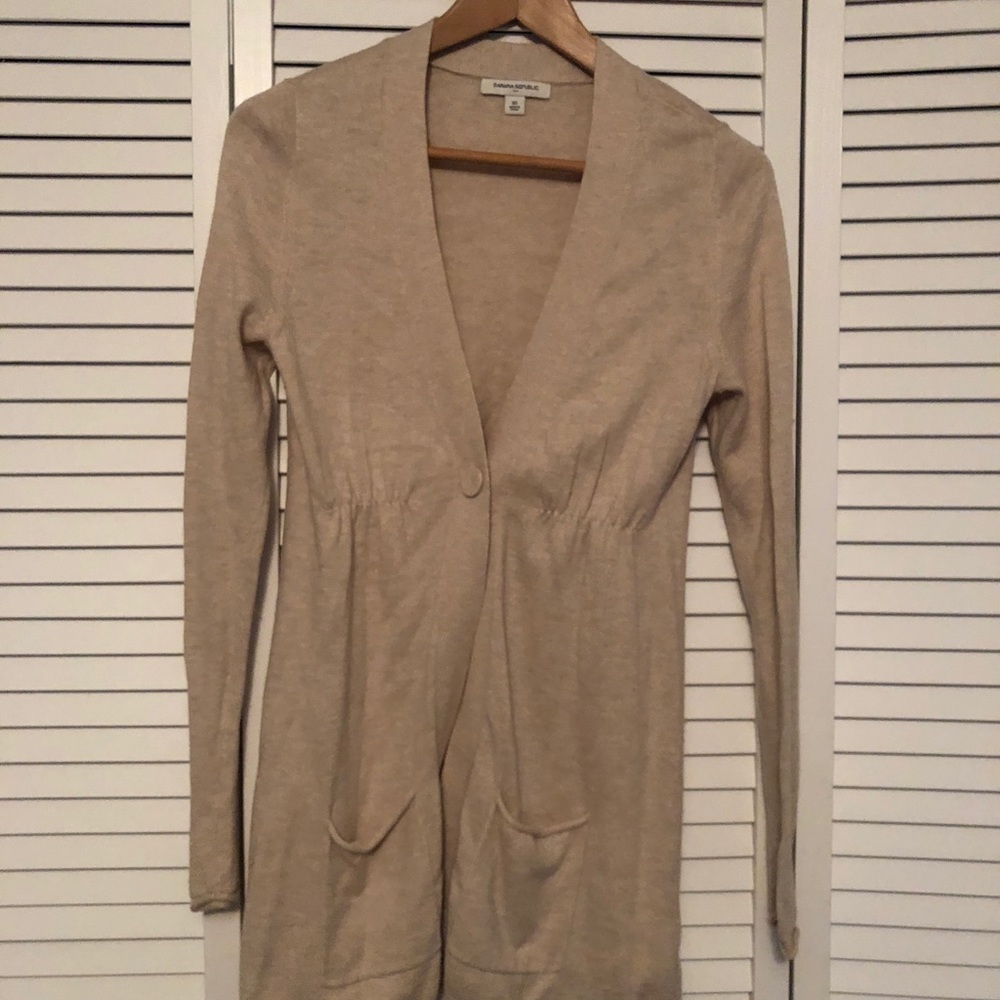 Banana Republic cardigan size XS